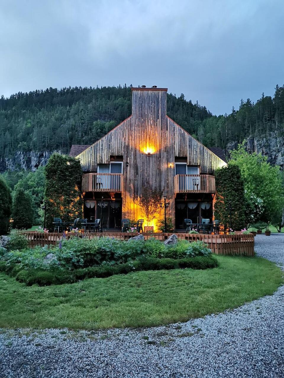 Inn Du Jardin 3*