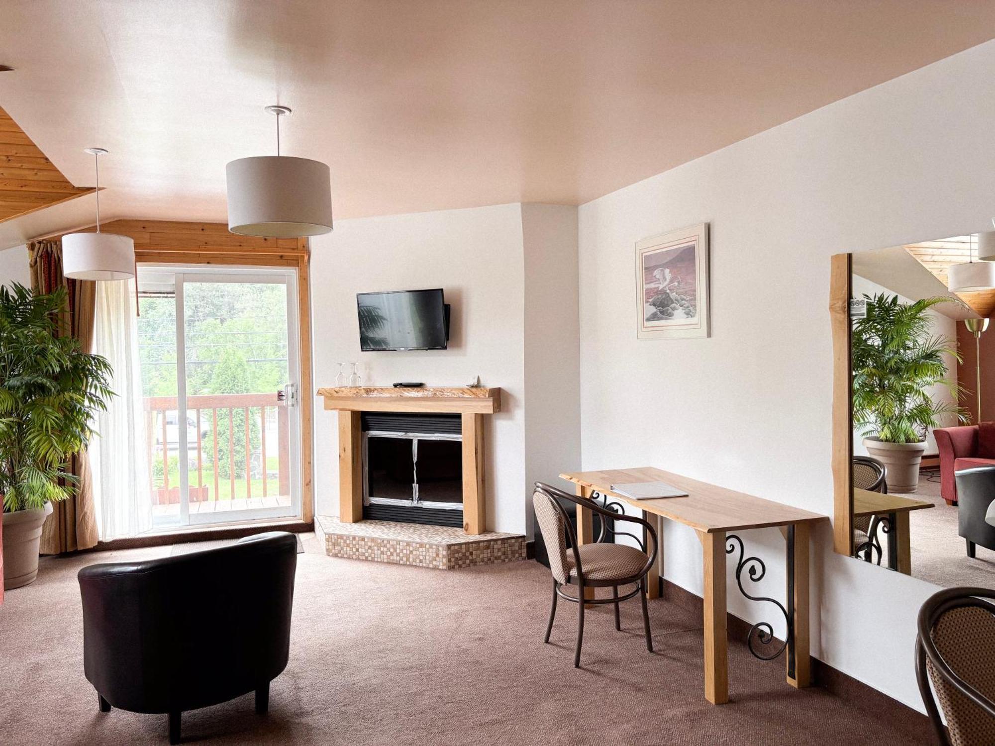 Du Jardin 3* Petit-Saguenay