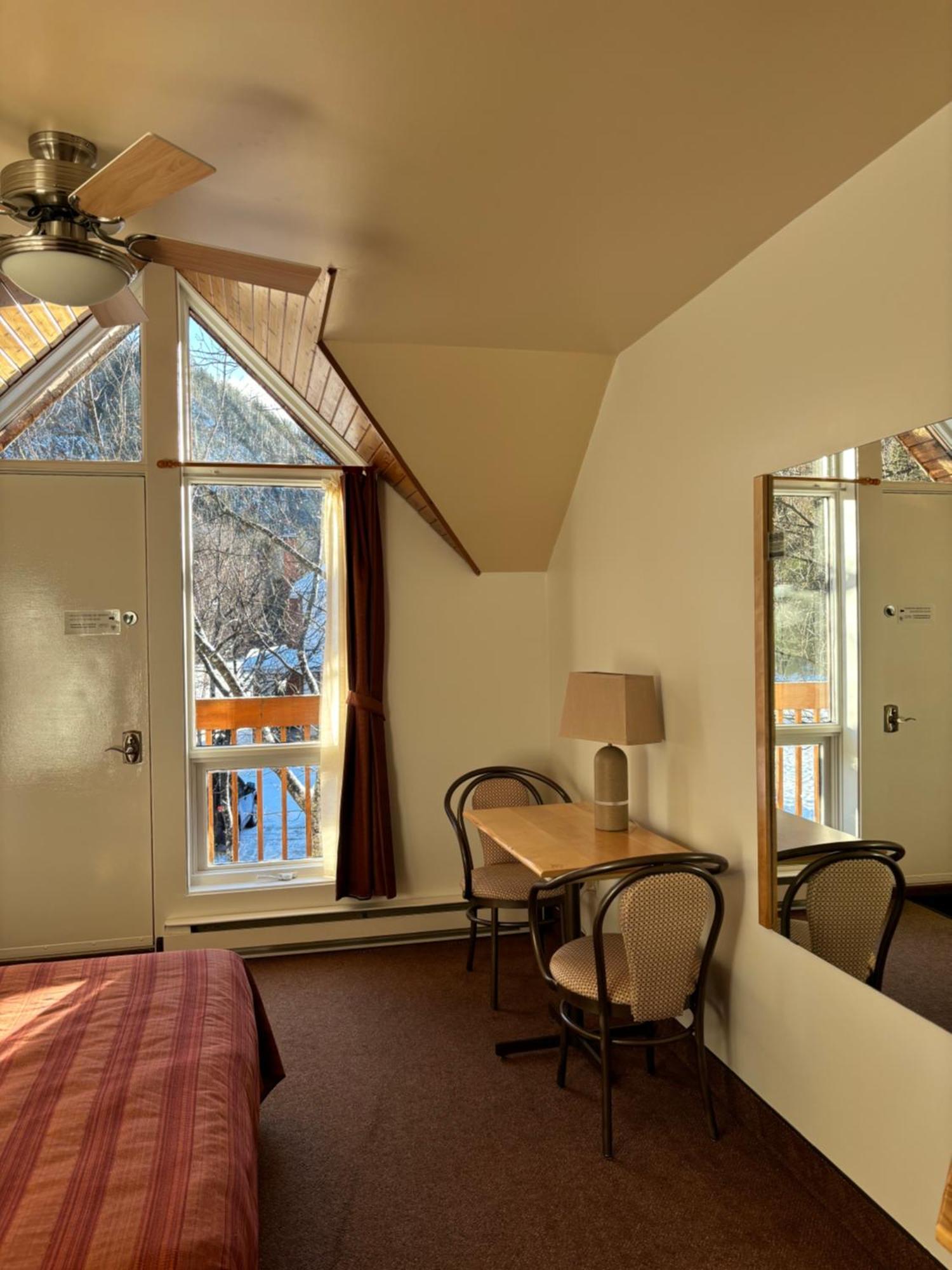 Du Jardin 3* Petit-Saguenay